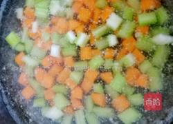 凉拌五香花生米的做法图解5