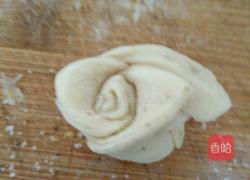 混杂玫瑰卷的做法图解6