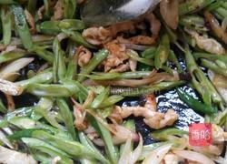 肉丝炒豆角茄子的做法图解4