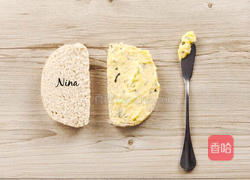 蒜香黄油烤馒头片的做法图解2