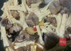 腐竹黄豆焖排骨的做法图解6