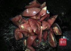 西红柿鸡蛋炒馒头的做法图解5