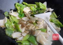 青椒杏鲍菇的做法图解9