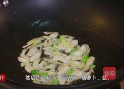 芝香椒油西葫芦的做法图解5