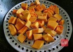 小黄人馒头的做法图解2