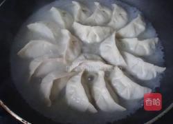 煎饺的做法图解7