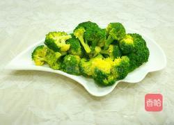 香菇炒西蓝花的做法图解2