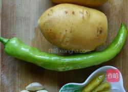 山椒土豆丝的做法图解1