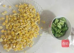 青椒炒玉米的做法图解3