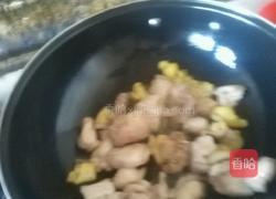 香菇炖鸡的做法图解4