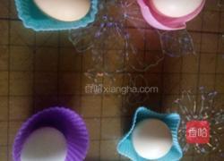 爱心煮蛋的做法图解1