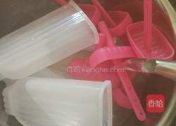 蜜豆牛奶冰棒的做法图解2