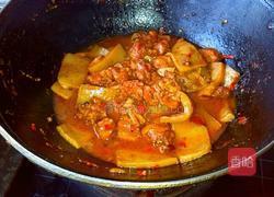 香辣蘑芋烧鸭腿的做法图解10