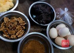 布朗尼蛋糕的做法图解1