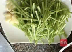 番薯梗炒牛肉的做法图解3