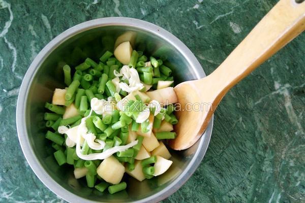 苹果桃子豆角沙拉（一天一菜）