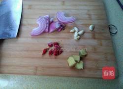 干焖刀鱼的做法图解2