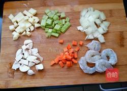 鲜虾披萨的做法图解1