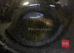 烧辣子拌皮蛋的做法图解3