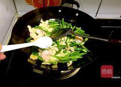 鸡蛋炒芦笋虾仁的做法图解8