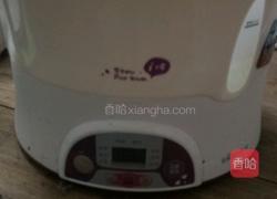鱼胶排骨炖红枣枸杞的做法图解5