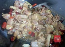 香菇闷土鸡的做法图解4