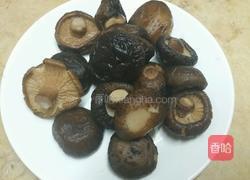 香菇蒸蛋的做法图解1