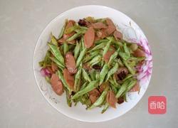 四季豆炒火腿的做法图解5
