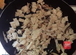 五花肉焖豆腐的做法图解5