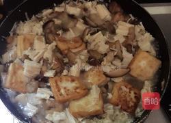 五花肉焖豆腐的做法图解6
