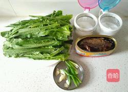 豆豉鲮鱼油麦菜的做法图解1