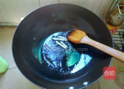 丝瓜辣椒圈的做法图解2