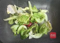 藜麦蔬菜沙拉的做法图解3