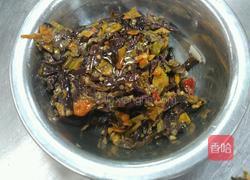 黄椒蕨菜炒海蚌的做法图解3