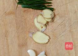 家常烧黄鱼的做法图解2