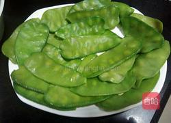 素三鲜扁豆盒子的做法图解5