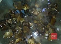 凉拌黑木耳的做法图解3