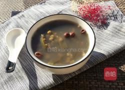 山黄皮煲绿豆海带汤的做法图解9