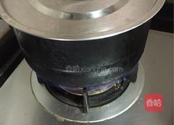 玉米面窝窝头的做法图解7