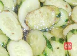 紫苏煎黄瓜的做法图解2