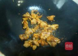 小土豆香菇烧鸡块的做法图解9