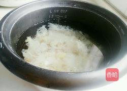 红枣枸杞银耳汤的做法图解4