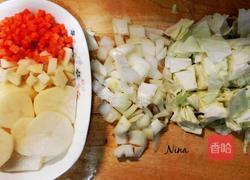 鲜奶芝士蛤蜊汤的做法图解2