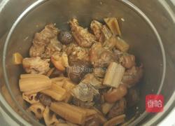 莲藕焖猪手的做法图解7