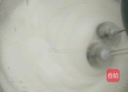 戚風(fēng)杯子蛋糕的做法圖解11