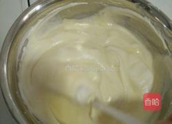 戚風(fēng)杯子蛋糕的做法圖解16