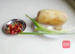 炝炒藕片的做法图解1