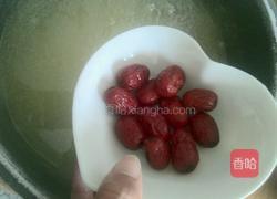 大枣小米粥的做法图解3