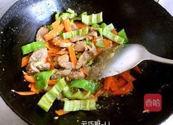 茭白辣炒肉丝的做法图解12