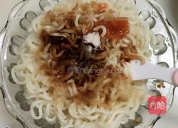 捞面的做法图解2